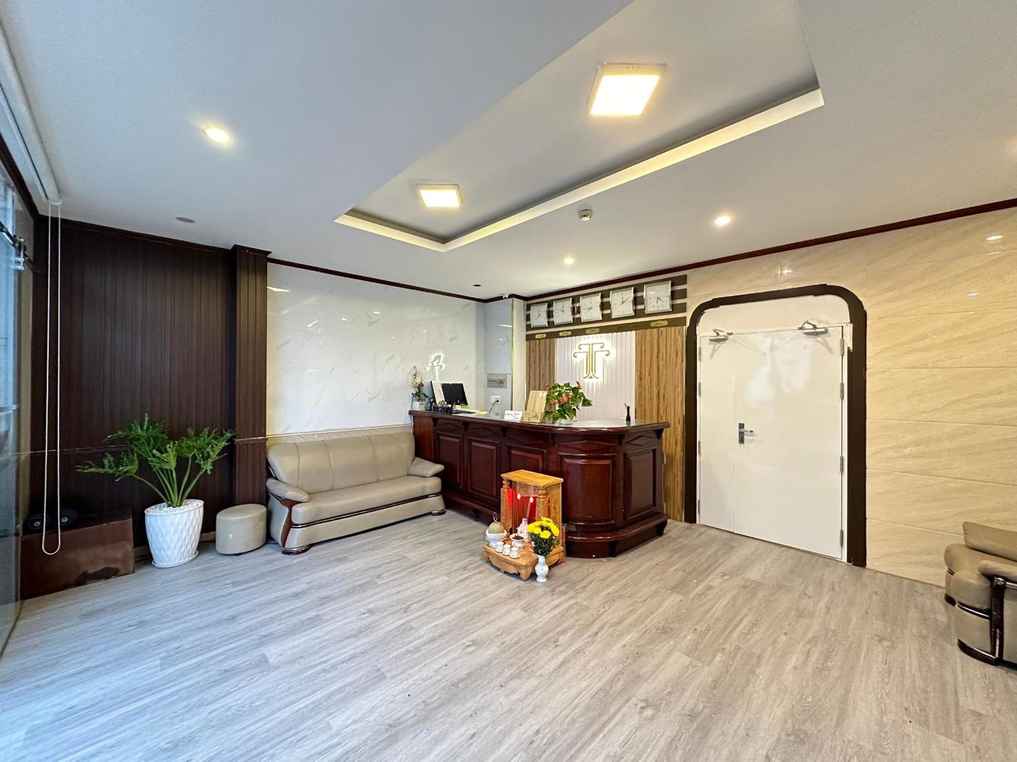Thanh Thanh 5 Dalat Hotel - Ks Gan Cho Dem Gia Re Buitenkant foto